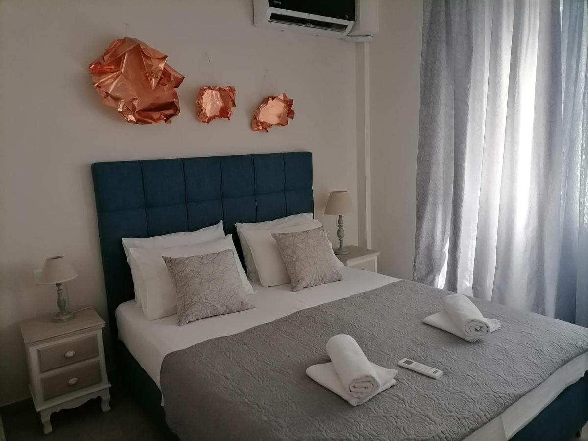 Petrani Suite 1 เนอาเปรามอส ภายนอก รูปภาพ